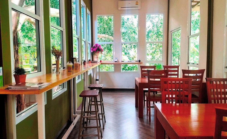 Giant Tree Cafe Khaoyai